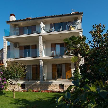 Apartmani Mira بريمونتيرا المظهر الخارجي الصورة
